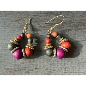 vintage Boho Beaded Wood Hoop Earrings Gold Tone Fishhook Dangle Multi color